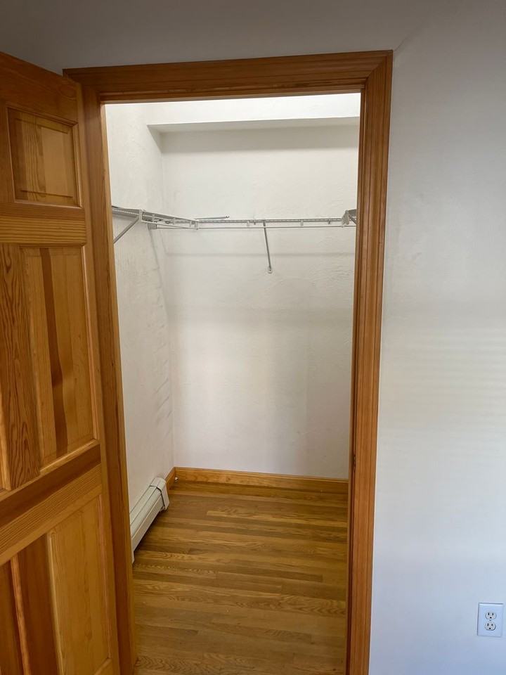 998 Washington St #2 - Photo 7 of 19