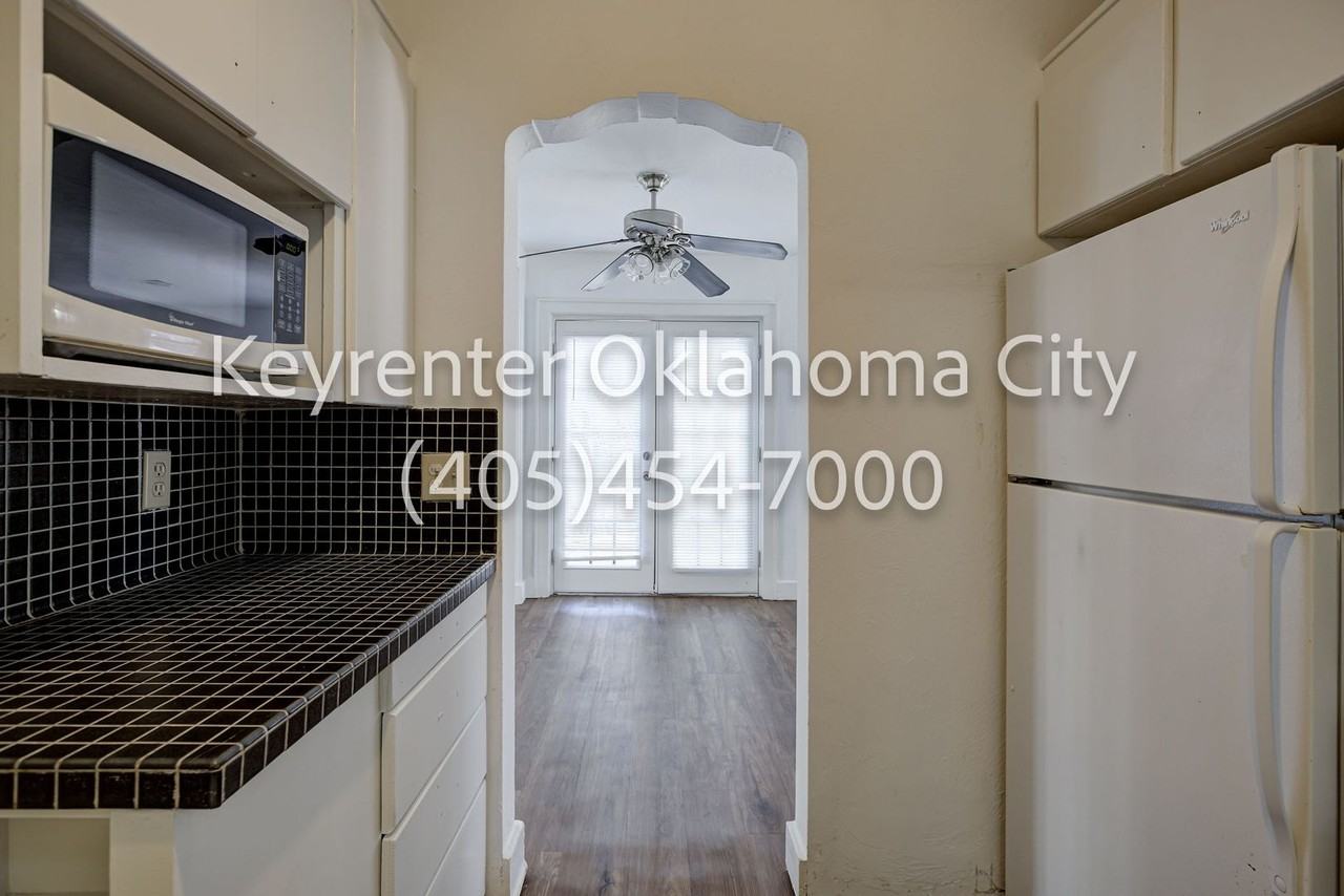 2918 Nw 17th St - Photo 5 of 34