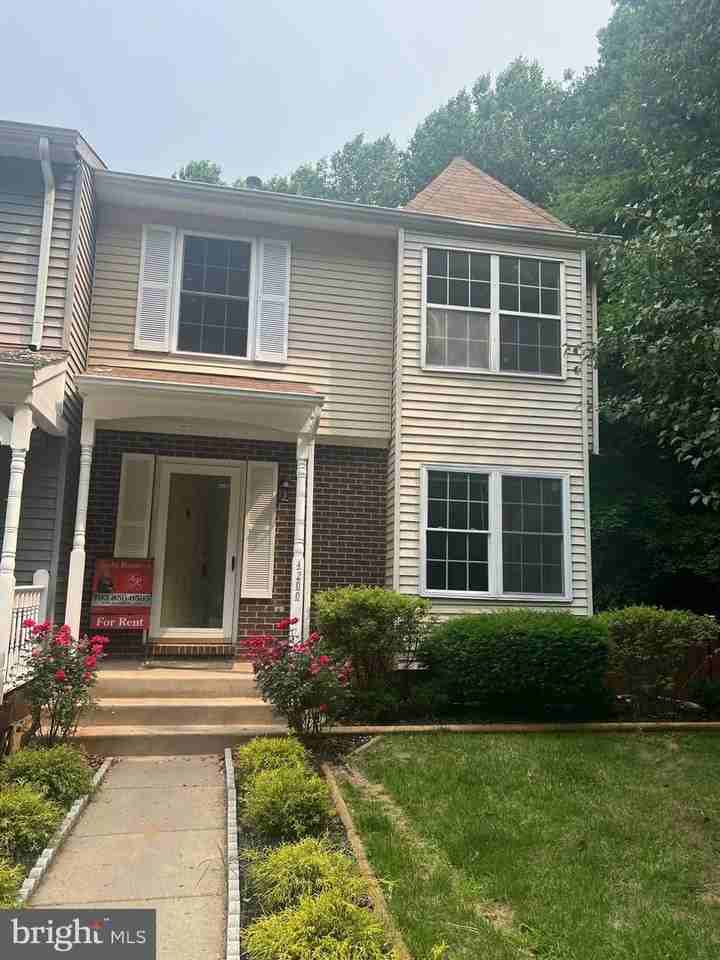 4200 Gerry Ln - Photo 2 of 30