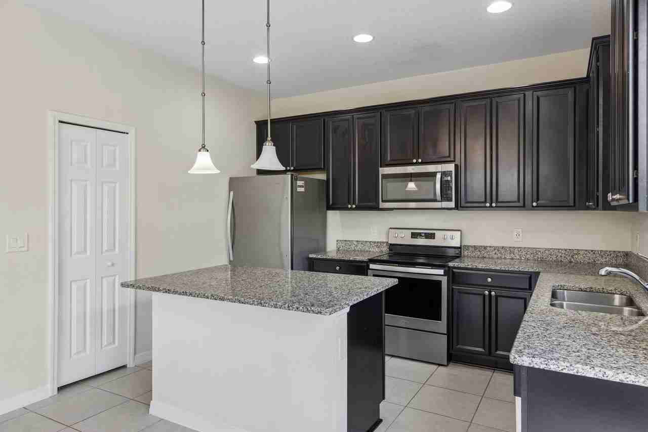 2541 Sedge Grass Way - Photo 7 of 20
