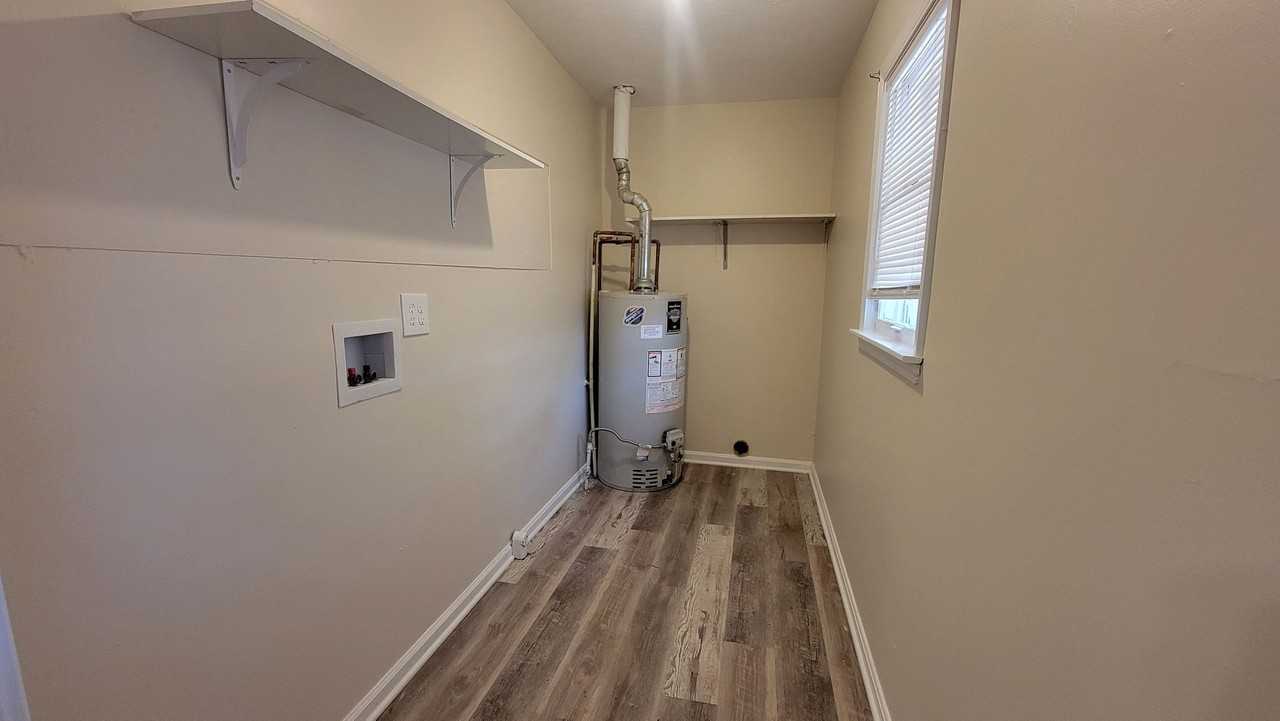 6101 Shadow Run Rd - Photo 5 of 13
