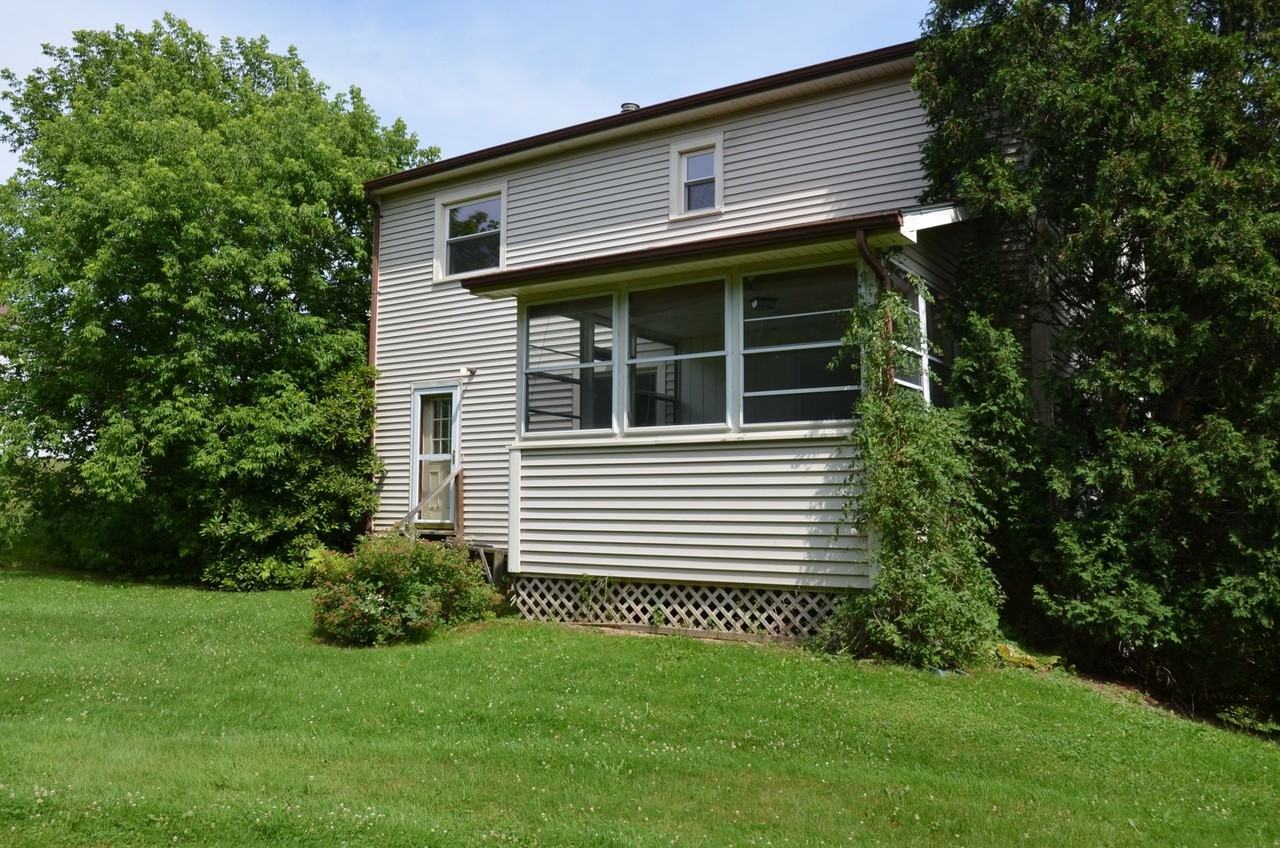 7 Rivendell Dr - Photo 4 of 32