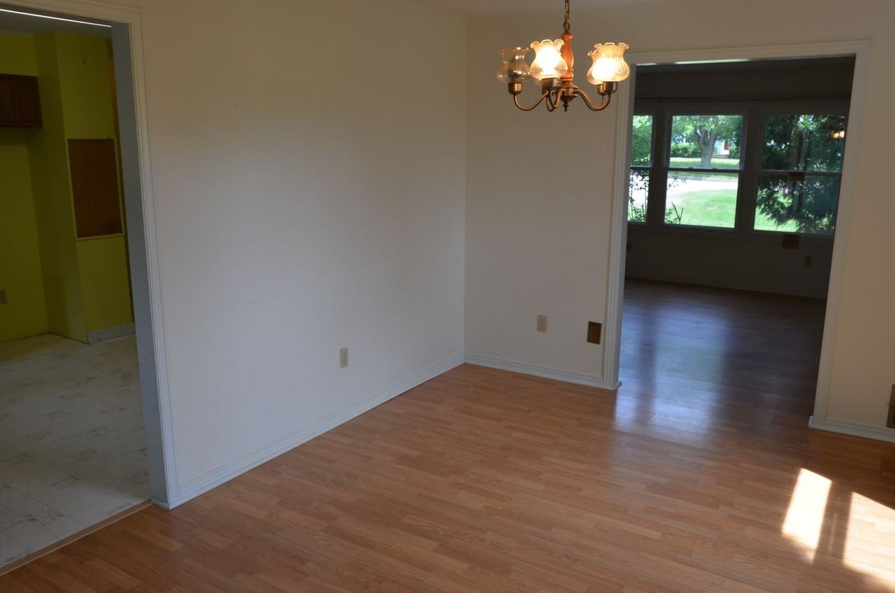 7 Rivendell Dr - Photo 6 of 32
