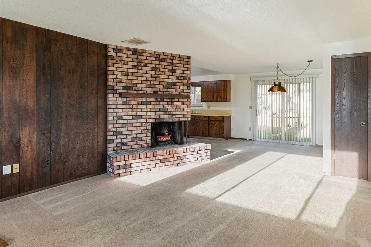 1417 Fleta Ct - Photo 3 of 17