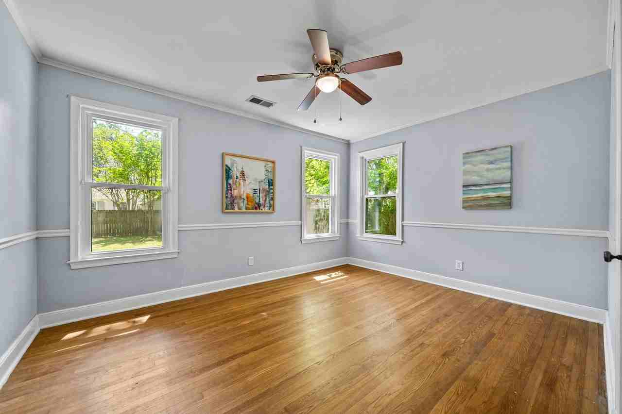 3519 Philwood Ave - Photo 4 of 24