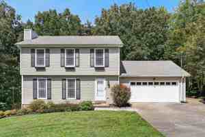 featured image of 3431 Laurelwood Trl