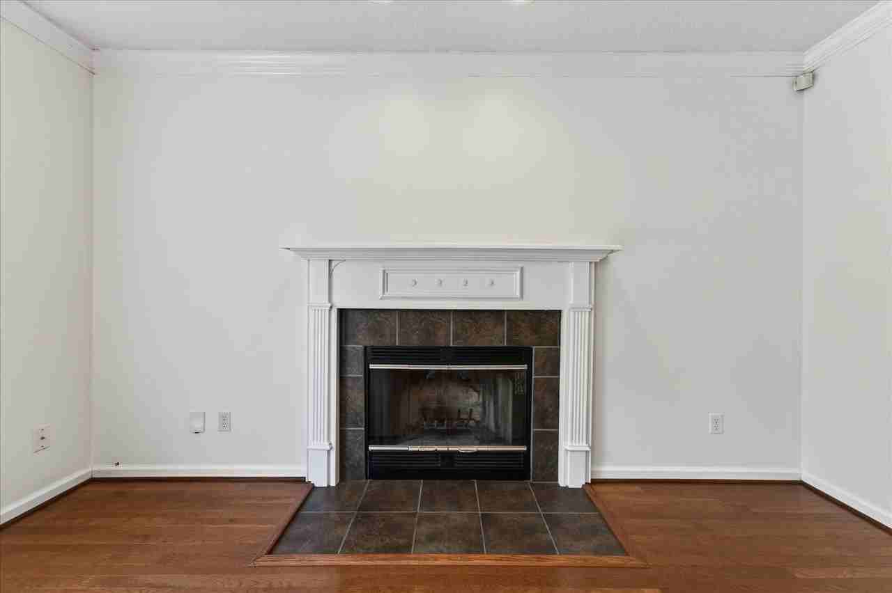 3431 Laurelwood Trl - Photo 7 of 39