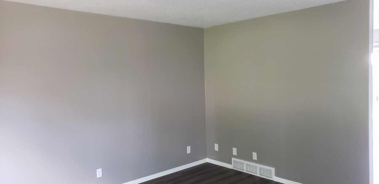 504 FairFax Townhomes / Apartments - Photo 2 of 23