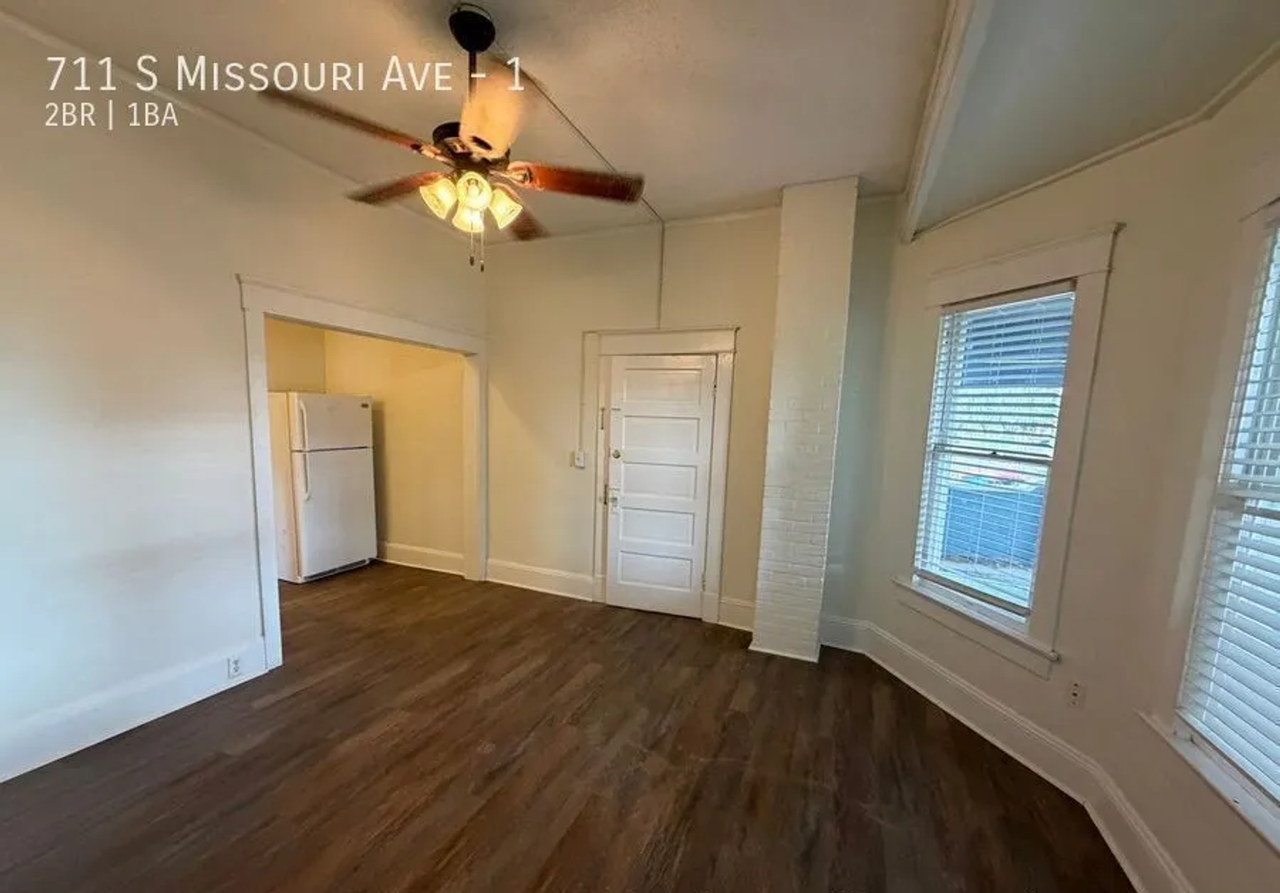 711 S Missouri Ave #1 - Photo 3 of 7