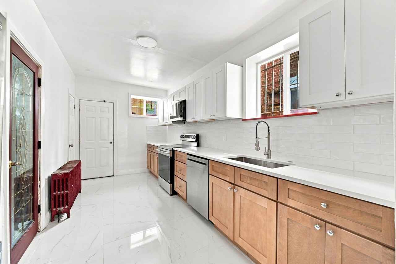 1030 E Chelten Ave - Photo 2 of 13