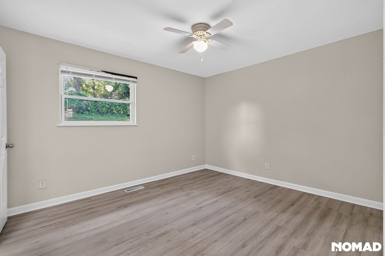 1007 Grant St - Photo 6 of 30