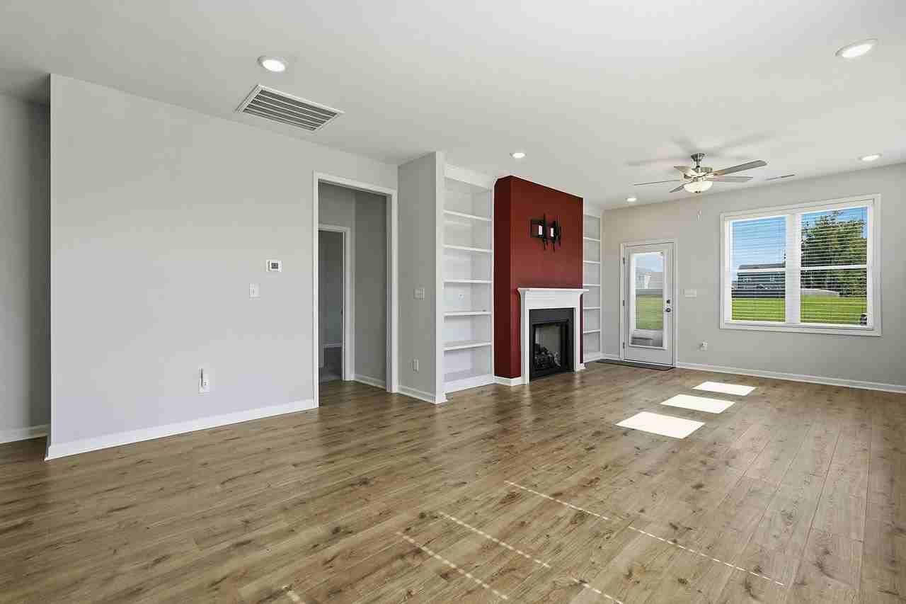 295 Springtooth Dr - Photo 5 of 15