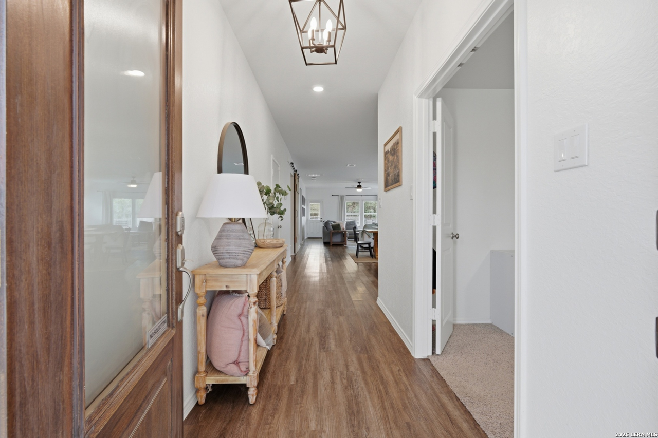 5125 Blue Ivy - Photo 4 of 30