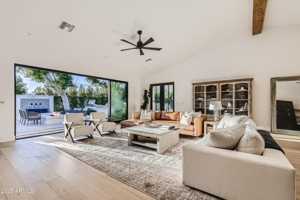 featured image of 3442 N 40th Pl
