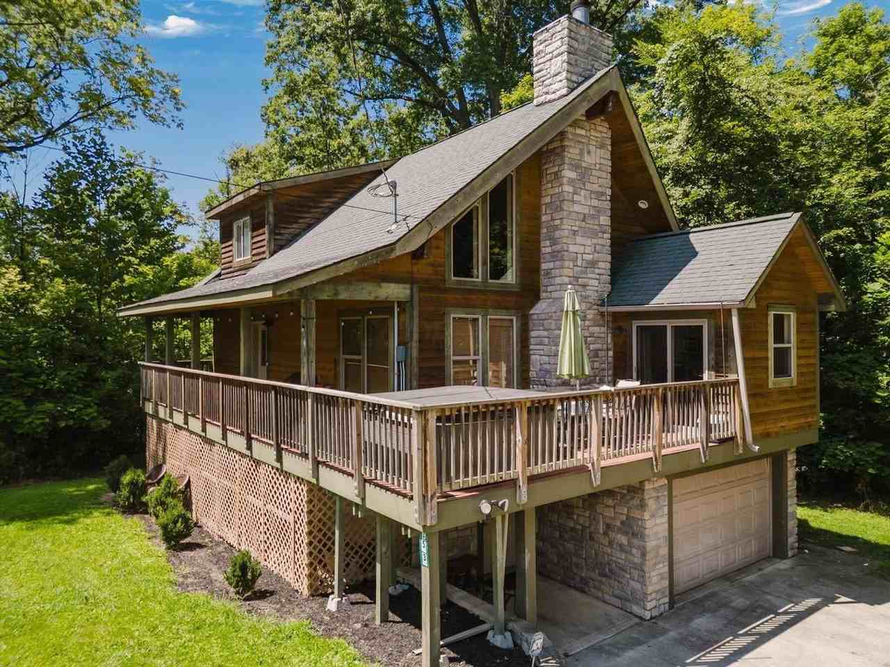 153 Lighthouse Ln - Photo 2 of 18