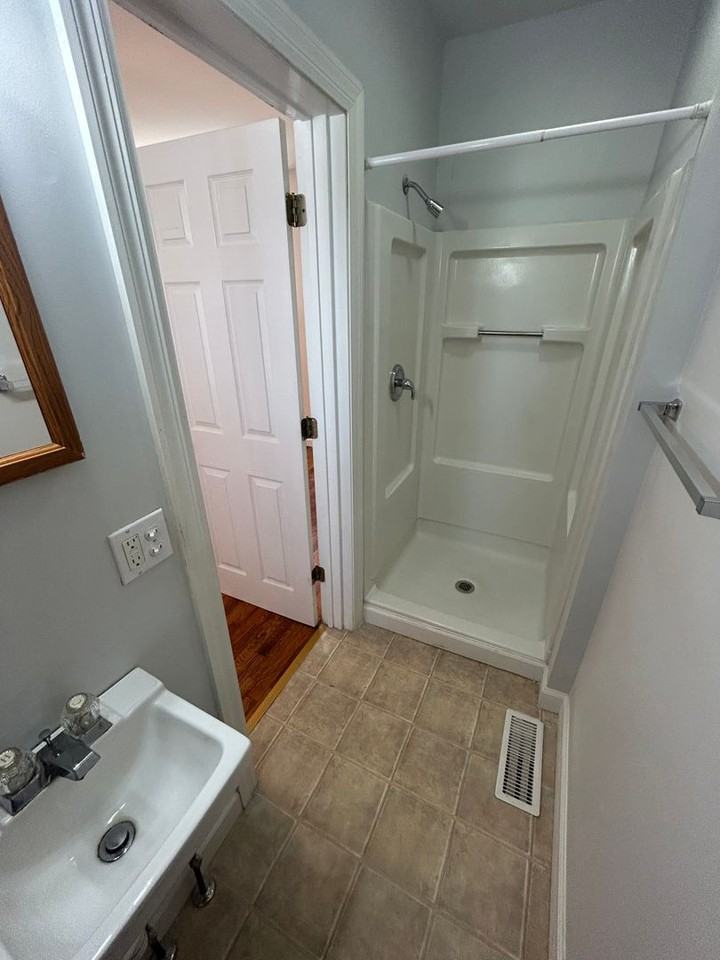 1031 Kentucky St - Photo 4 of 7
