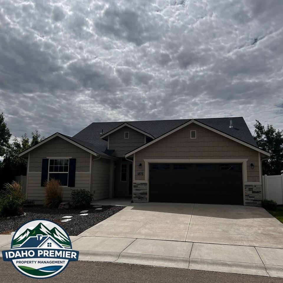 1875 W Deserthawk Dr #A - Photo 2 of 24