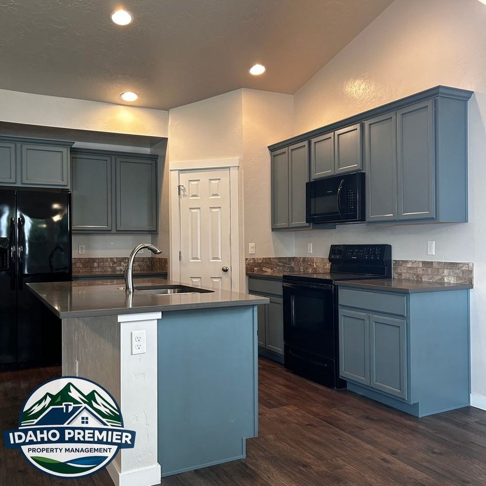1875 W Deserthawk Dr #A - Photo 7 of 24