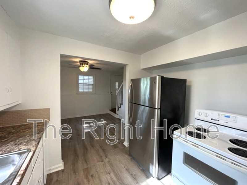 6749 N 34th St - Photo 7 of 15