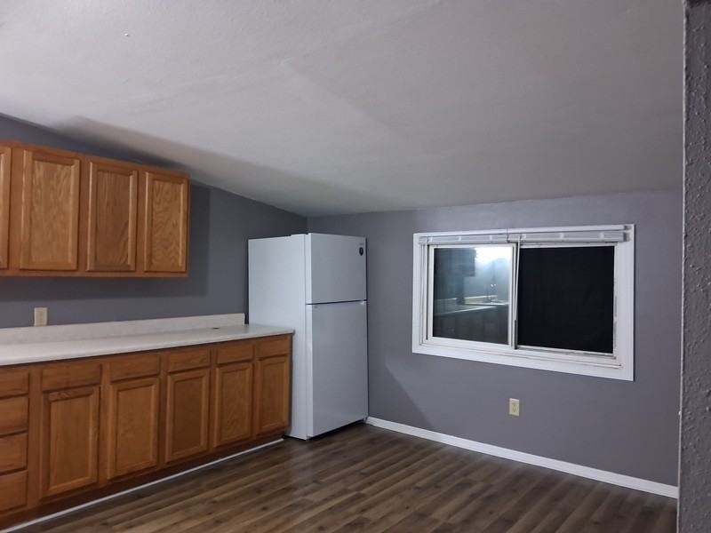 515 Jackson St - Photo 2 of 13
