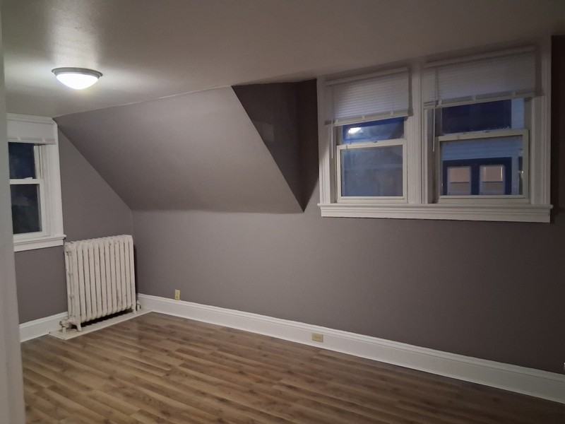 515 Jackson St - Photo 4 of 13