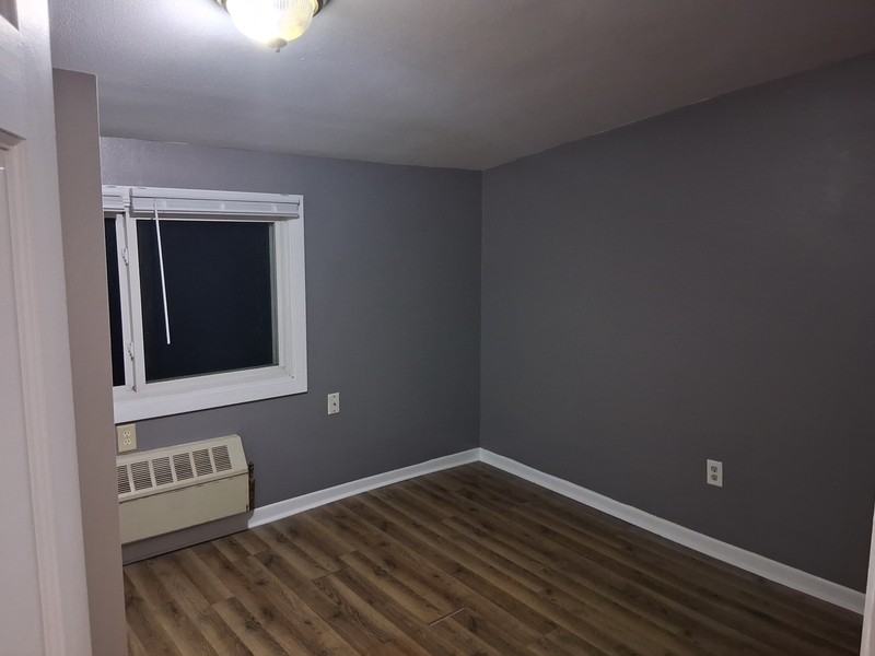 515 Jackson St - Photo 7 of 13