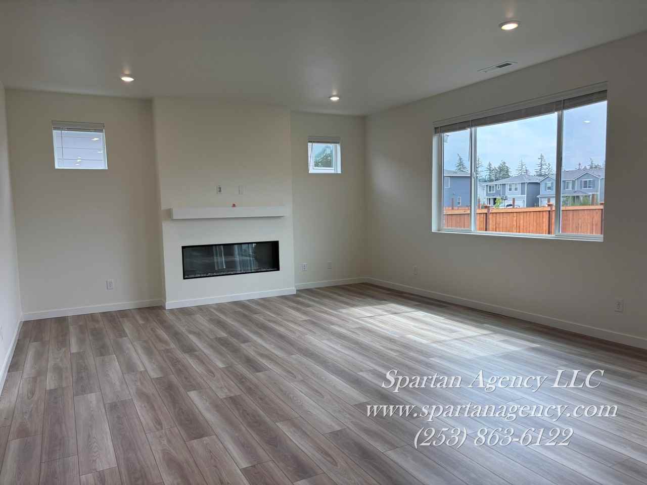 17110 126th Street Court East - Photo 3 of 16