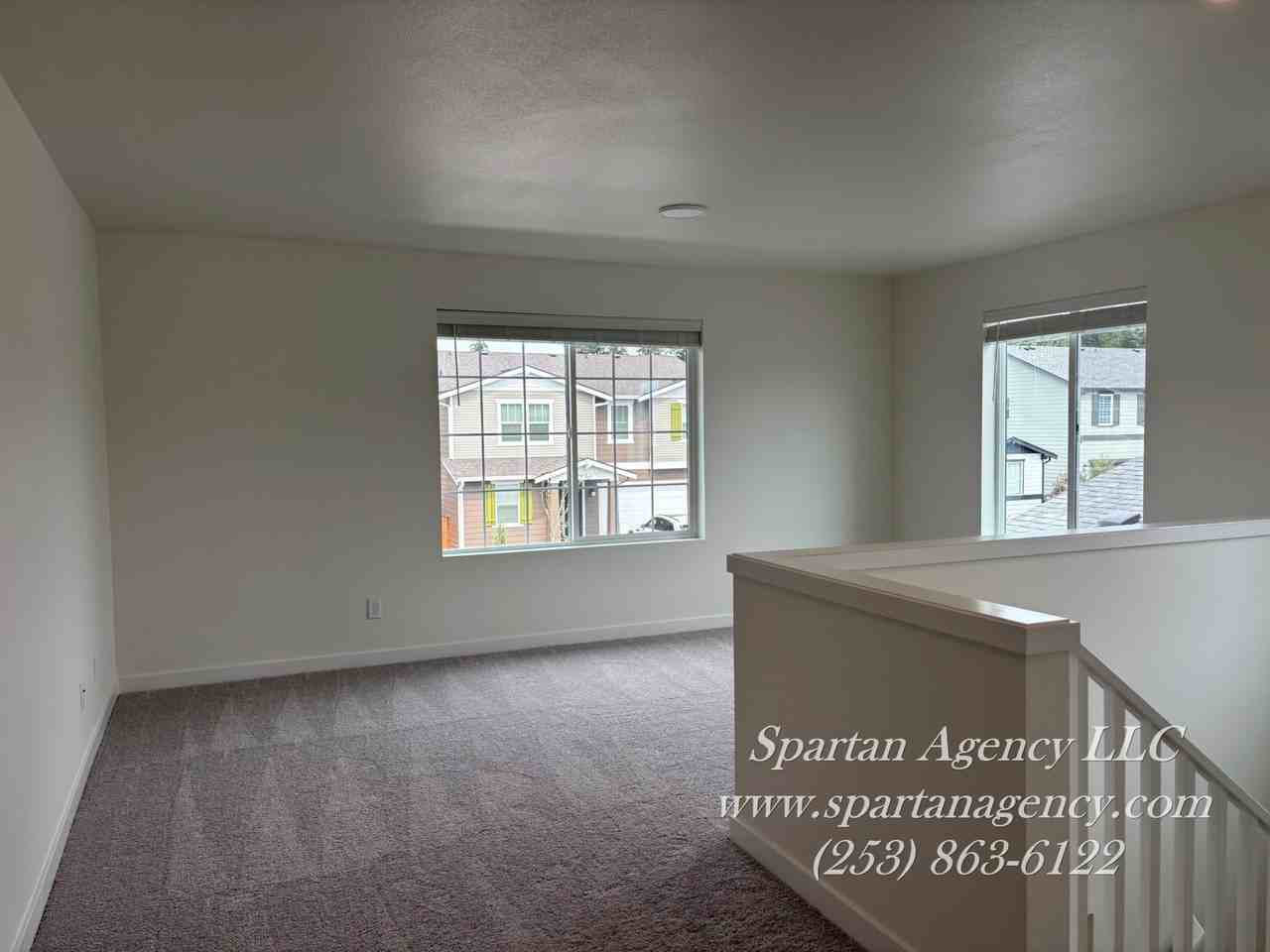 17110 126th Street Court East - Photo 5 of 16