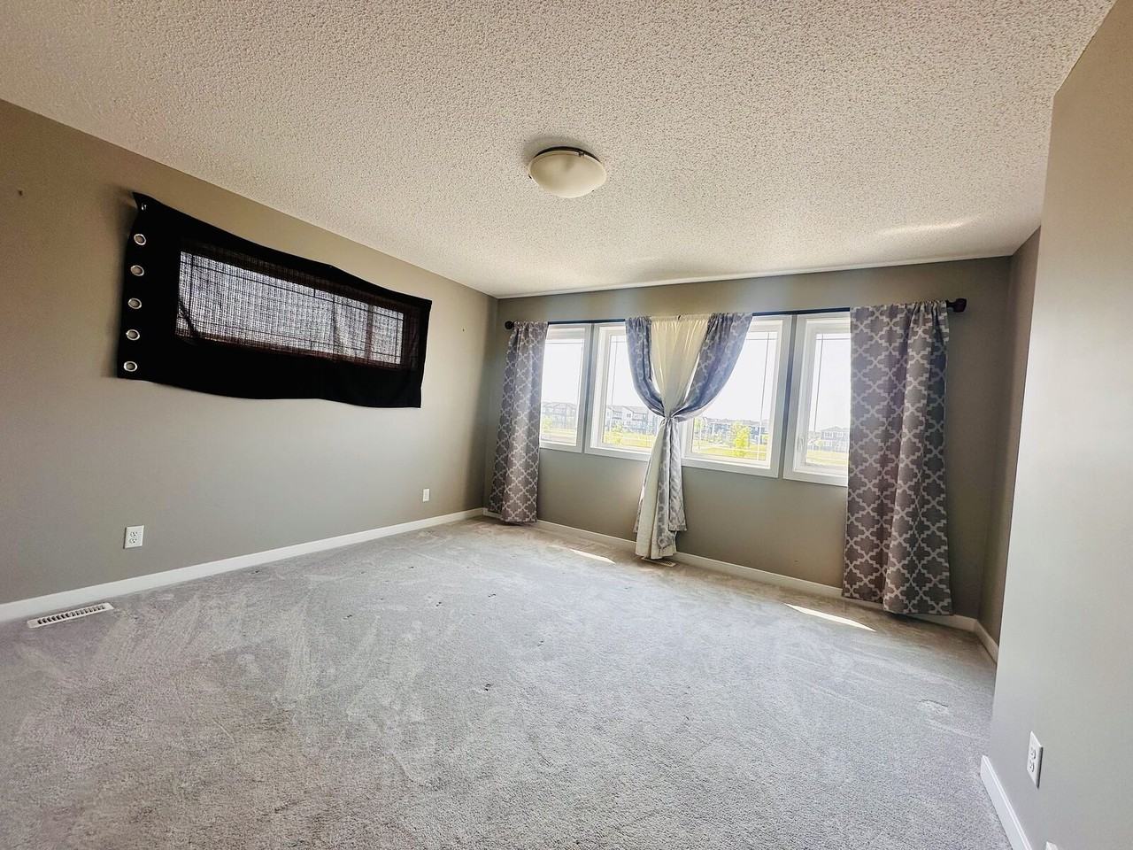 89 Red Sky Way Ne - Photo 3 of 17