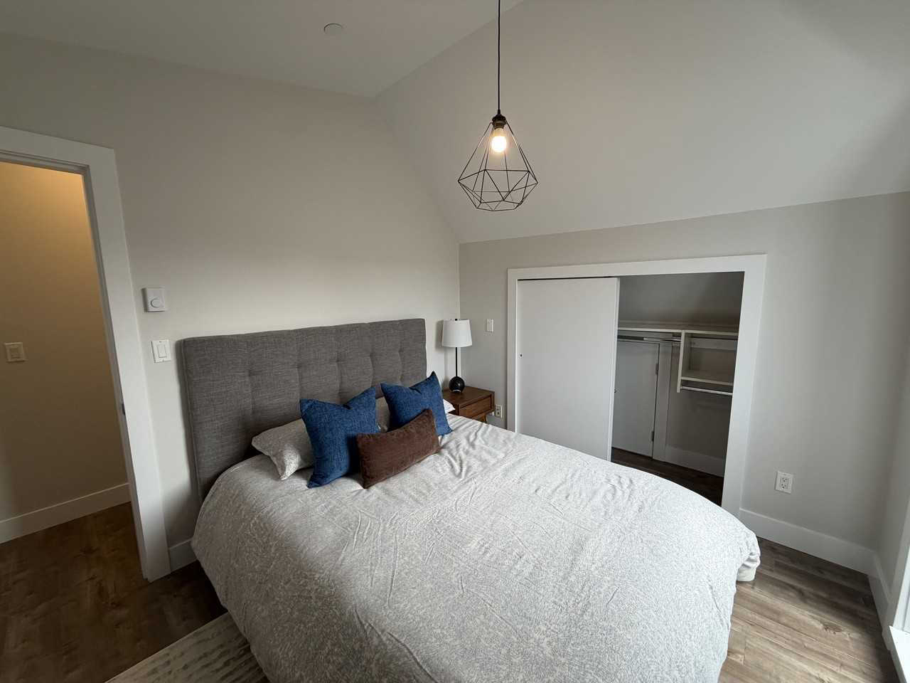 2127 East 46th Avenue - Photo 3 of 15