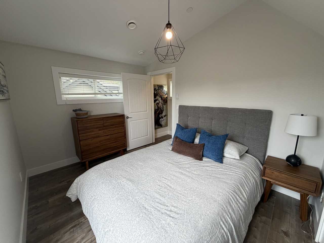 2127 East 46th Avenue - Photo 5 of 15