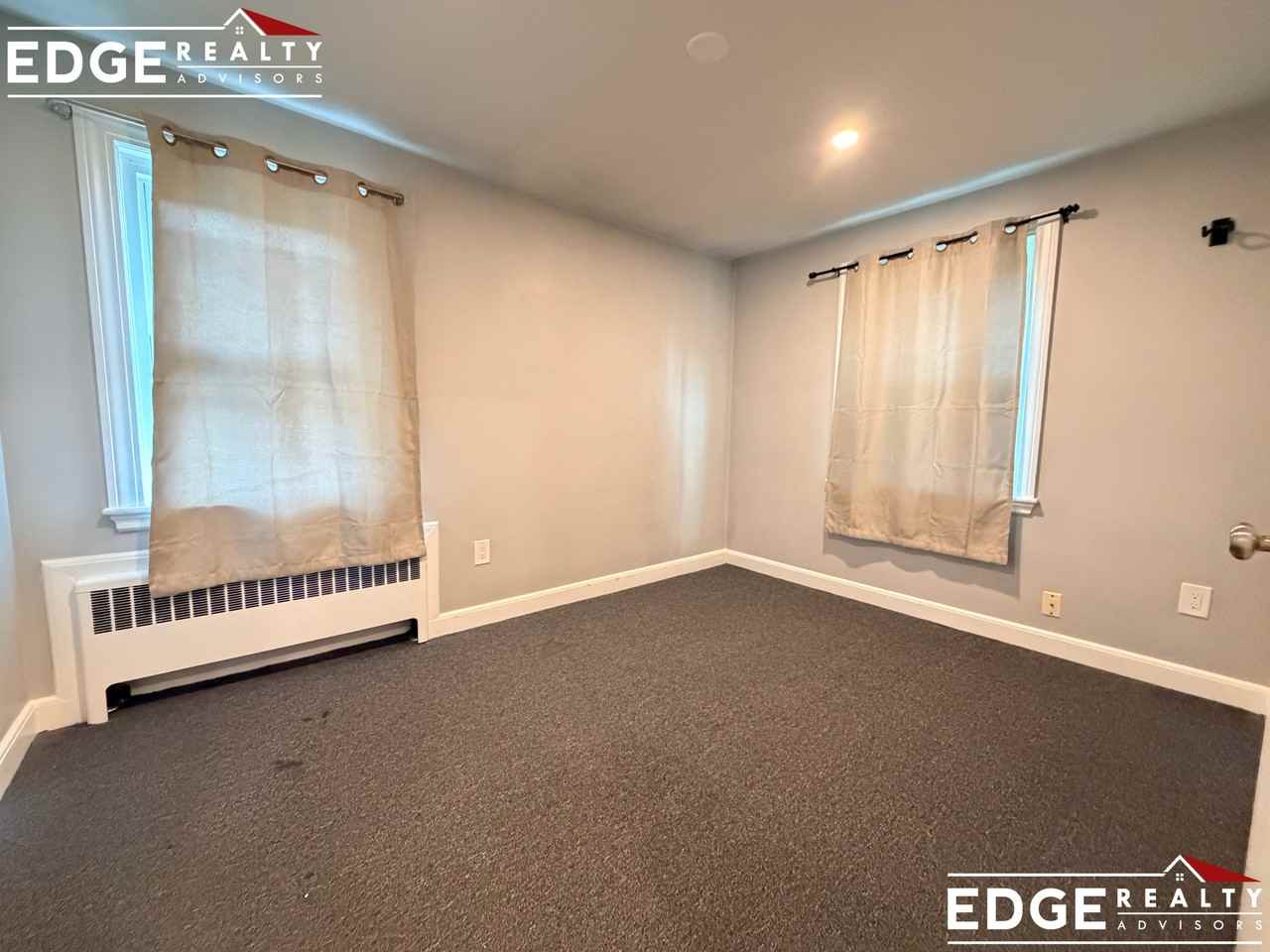 15 Surrey St #2 - Photo 6 of 8