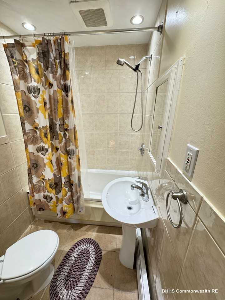 1547 Liberty St - Photo 6 of 13