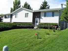 10905 E 33rd Ave - Photo 1 of 1