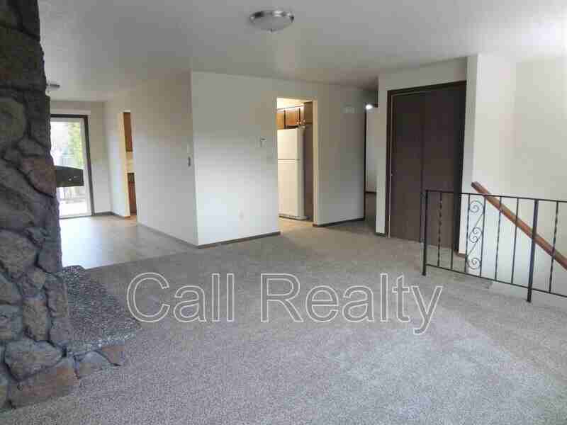 10905 E 33rd Ave - Photo 3 of 12