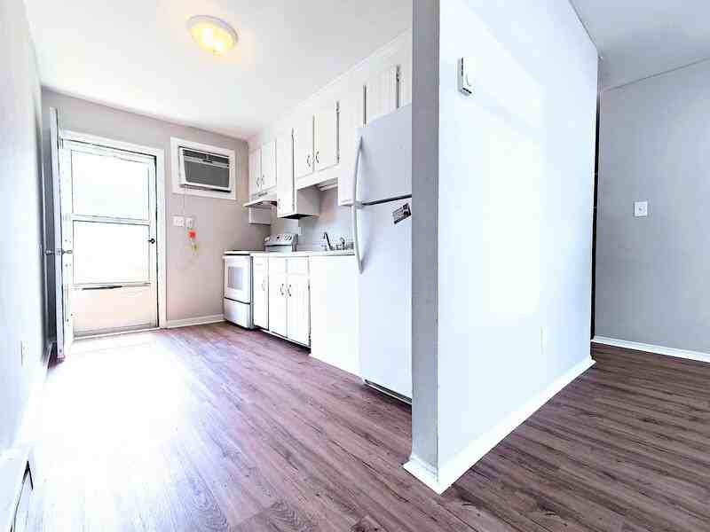 4437 Layola Ave - Photo 2 of 10