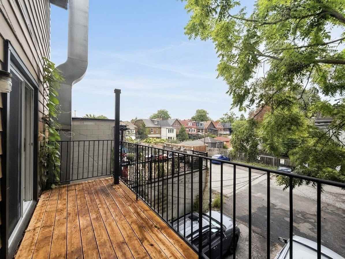 73 Roncesvalles Ave #2 - Photo 5 of 23