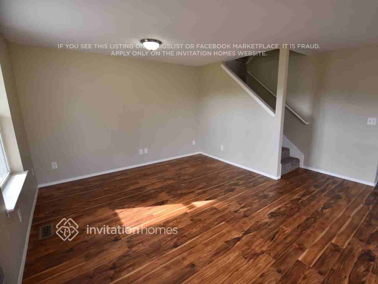 401 Kensington Ave Nw - Photo 6 of 32