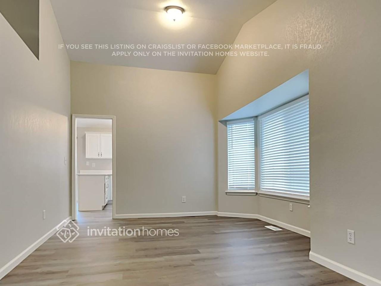 6038 60th Loop Se - Photo 5 of 20
