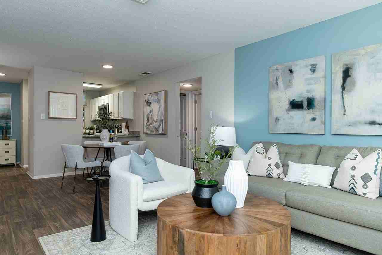 Vetra West Hills - Photo 2 of 32
