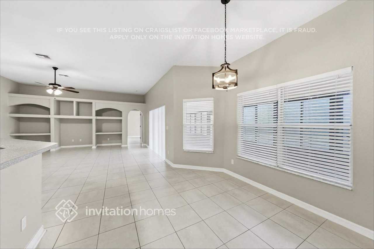 11425 Via De Renee Pl - Photo 7 of 21