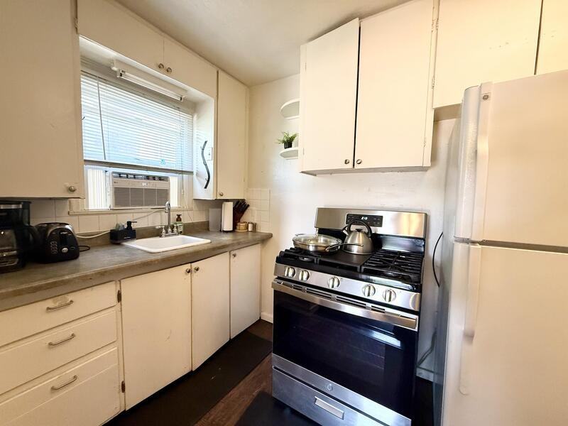 265 Southeast, #265S700 - Photo 3 of 6