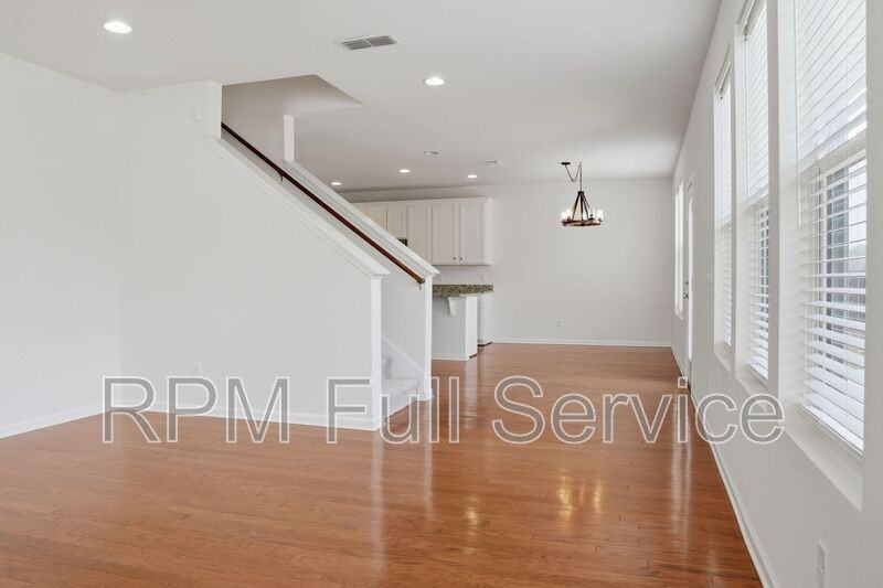 3532 Kybald Ct - Photo 7 of 24