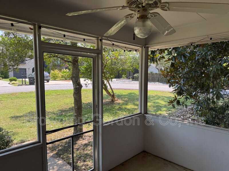 118A Lincoln Ct - Photo 4 of 16