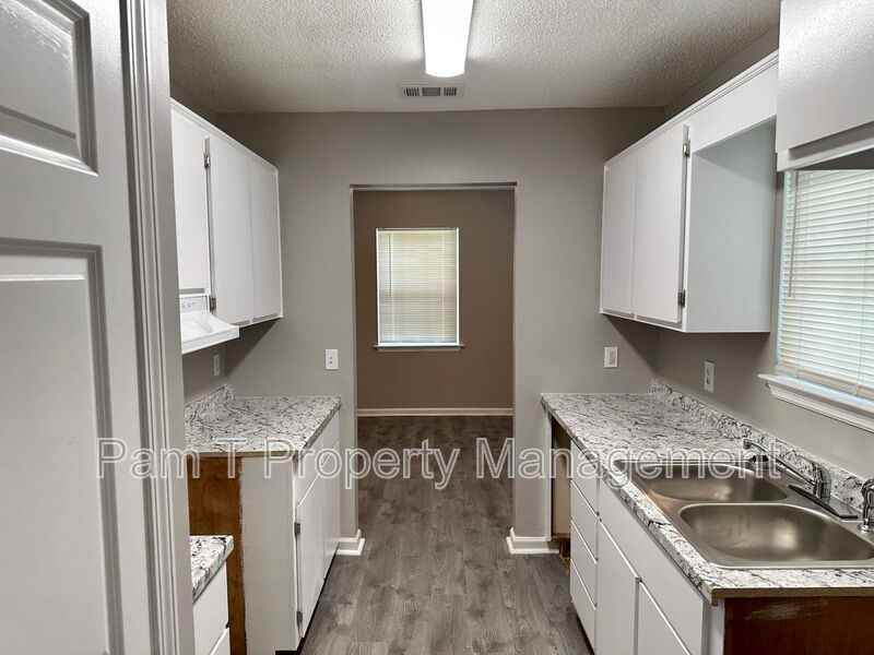 2607 Bismark Ave - Photo 7 of 20