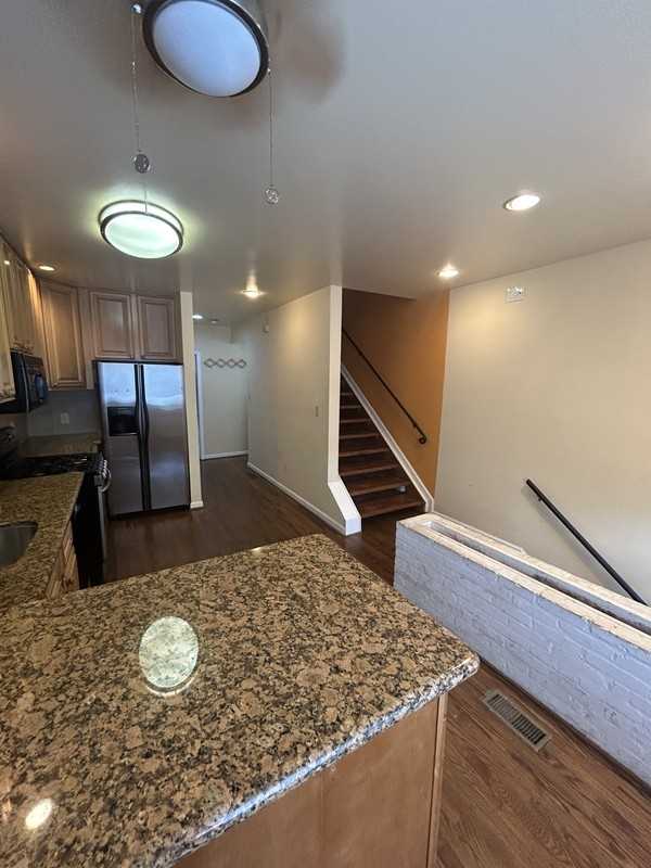 22 E 24th St - Photo 4 of 20