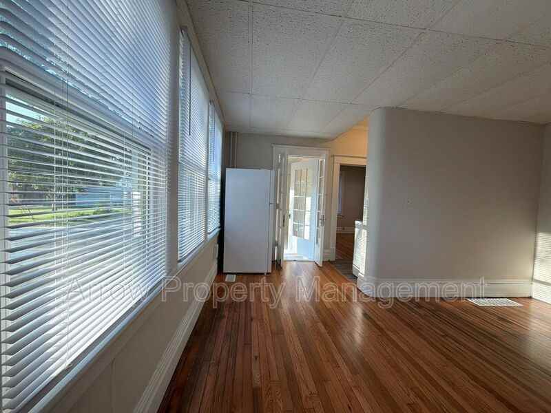 1400 Garfield St #A - Photo 2 of 19
