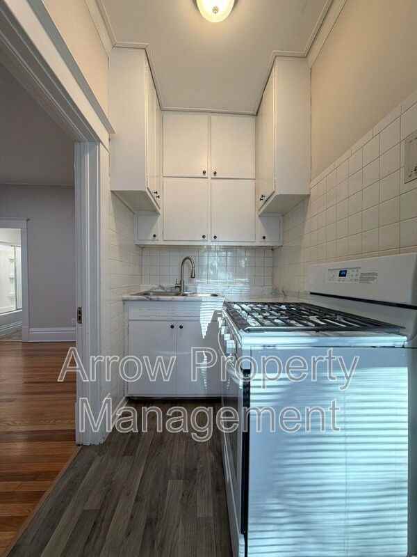 1400 Garfield St #A - Photo 5 of 19