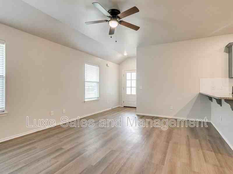 10720 Lawson Place Rd - Photo 4 of 32