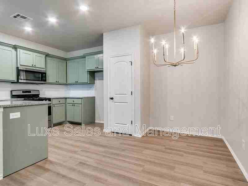 10720 Lawson Place Rd - Photo 6 of 32